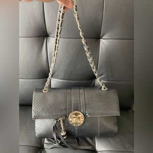 Metro City Shoulder Bag